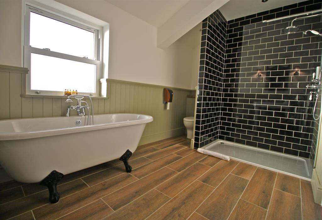 Birches Brow Boutique Guestrooms Aughton 外观 照片