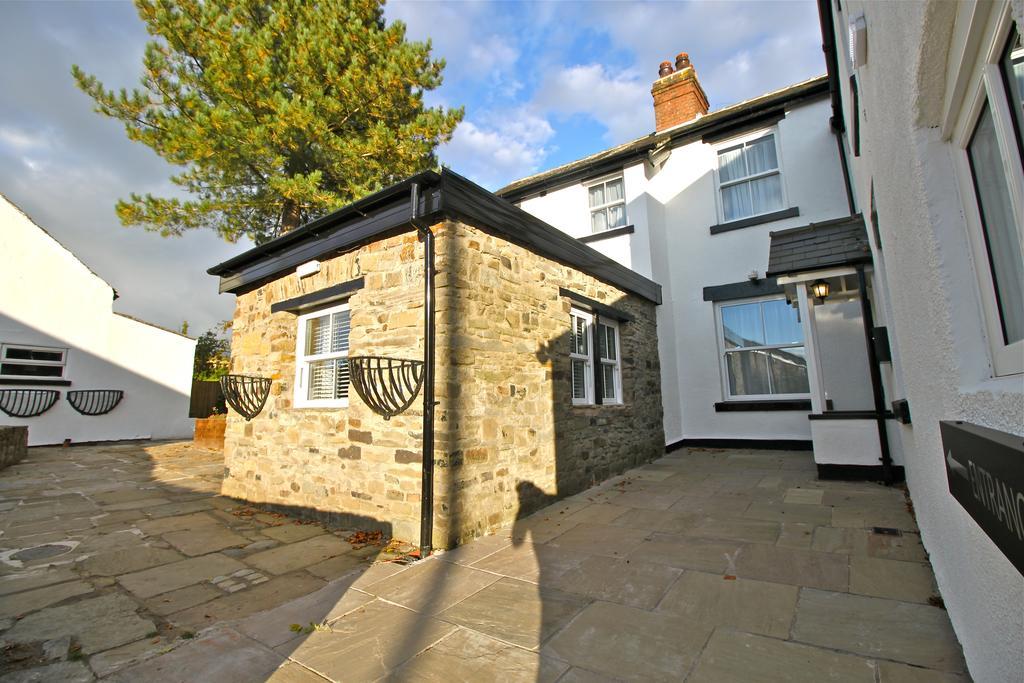 Birches Brow Boutique Guestrooms Aughton 外观 照片