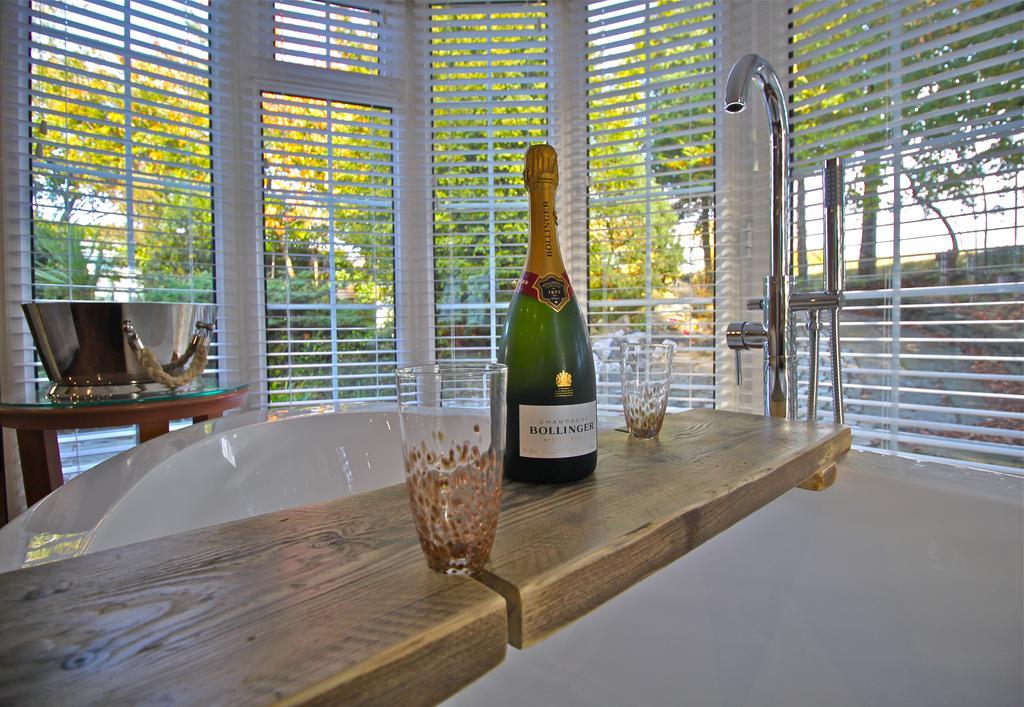 Birches Brow Boutique Guestrooms Aughton 外观 照片